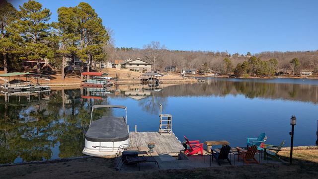 3 Winnebago Trace, Cherokee Village, AR 72529