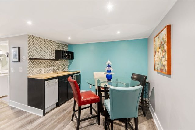 44 Drexel St, Worcester, MA 01602