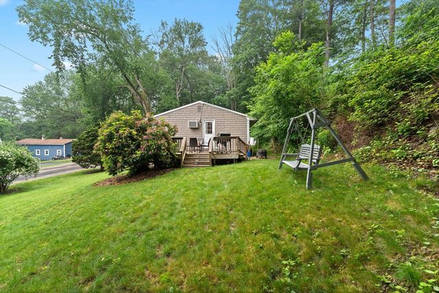 44 Drexel St, Worcester, MA 01602