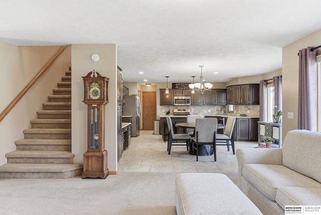 4723 N 134th Avenue, Omaha, NE 68164