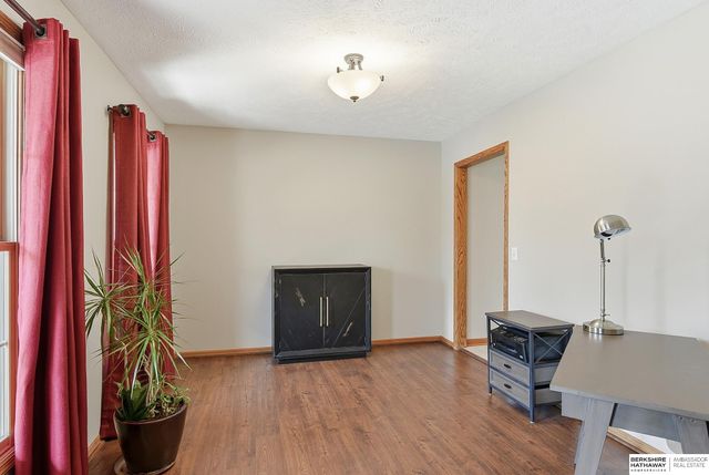 4723 N 134th Avenue, Omaha, NE 68164