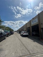 12434 SW 128th St 3, Miami, FL 33186