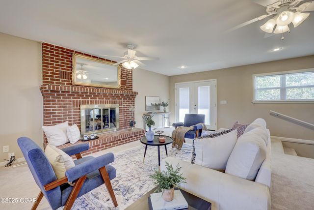 2521 Wisconsin Avenue, Joplin, MO 64804