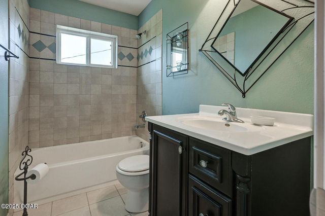 2521 Wisconsin Avenue, Joplin, MO 64804