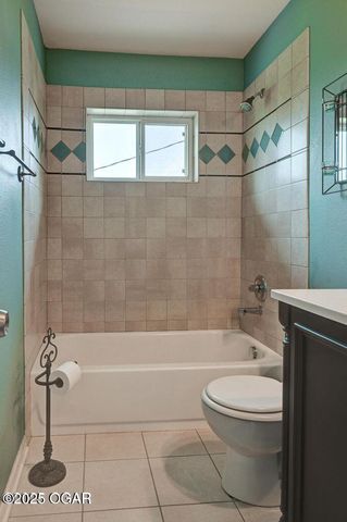 2521 Wisconsin Avenue, Joplin, MO 64804