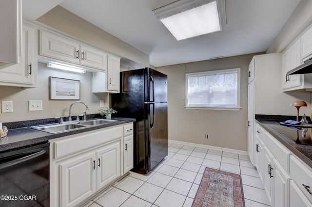 2521 Wisconsin Avenue, Joplin, MO 64804