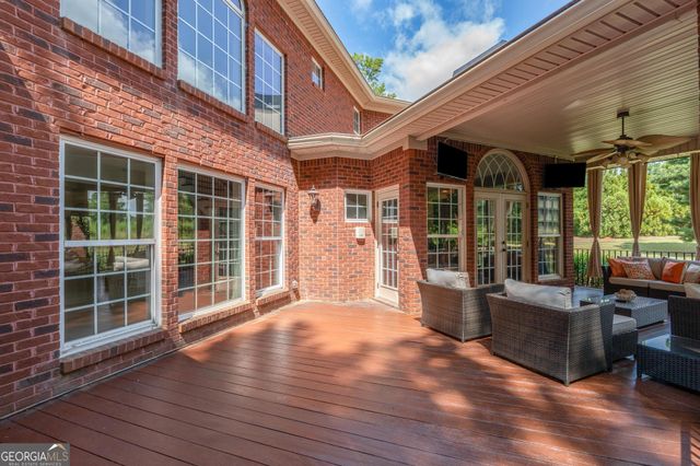 1116 Eagles Brooke Drive, Locust Grove, GA 30248