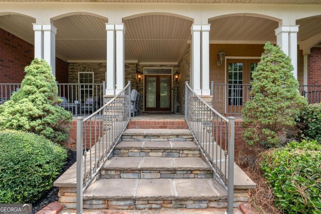 1116 Eagles Brooke Drive, Locust Grove, GA 30248