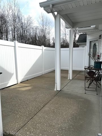 3420 Orchard Court, Warren, OH 44484