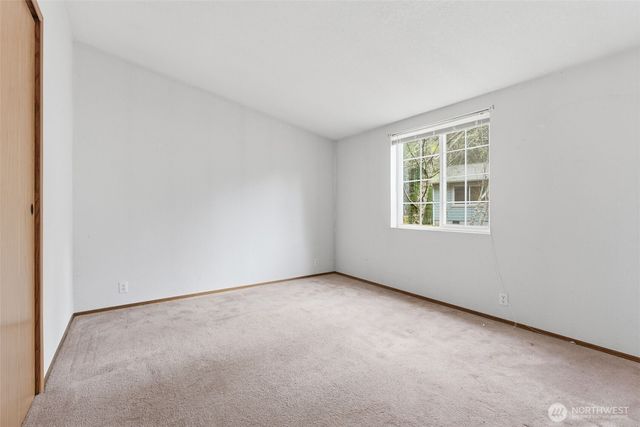 101 N Duckabush Drive N, Hoodsport, WA 98548