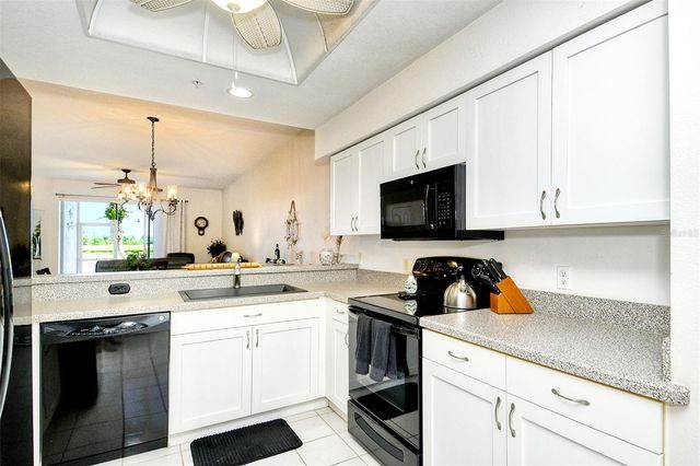 5271 MAHOGANY RUN AVENUE 712, Sarasota, FL 34241