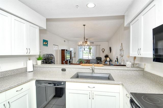 5271 MAHOGANY RUN AVENUE 712, Sarasota, FL 34241