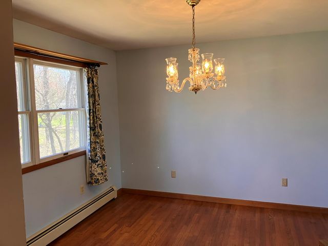218 Roosevelt Road, Hyde Park, NY 12538