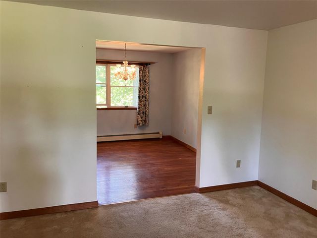 218 Roosevelt Road, Hyde Park, NY 12538