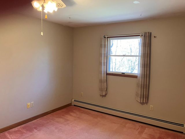218 Roosevelt Road, Hyde Park, NY 12538