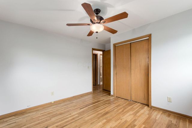 4235 Ashgrove Drive, Grove City, OH 43123
