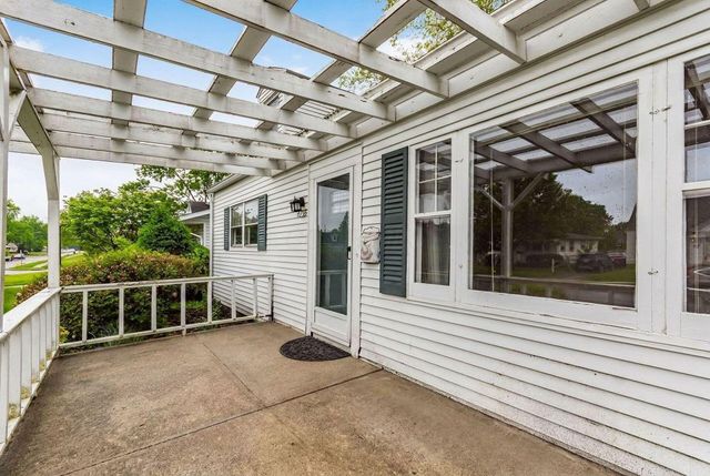 4235 Ashgrove Drive, Grove City, OH 43123