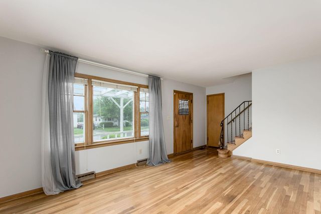 4235 Ashgrove Drive, Grove City, OH 43123