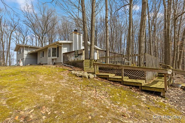 14280 Edgerton Avenue, Cedar Springs, MI 49319