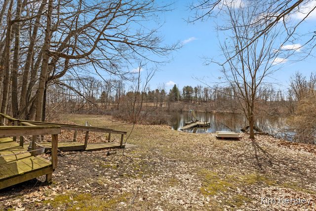 14280 Edgerton Avenue, Cedar Springs, MI 49319