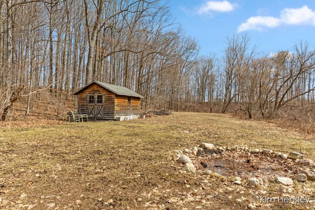 14280 Edgerton Avenue, Cedar Springs, MI 49319