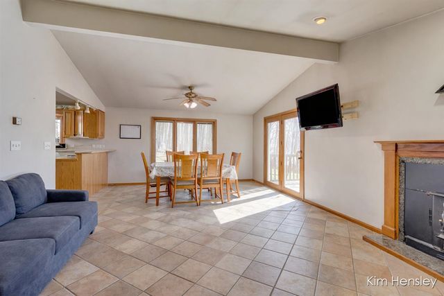 14280 Edgerton Avenue, Cedar Springs, MI 49319