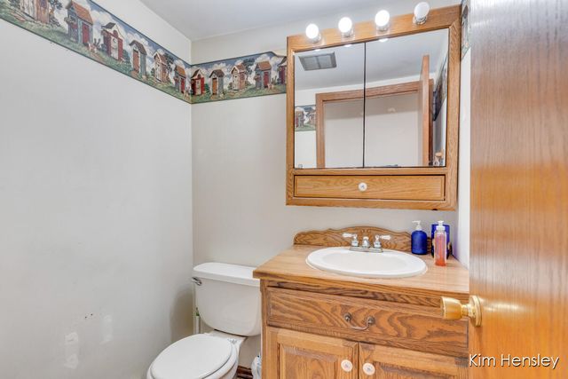 14280 Edgerton Avenue, Cedar Springs, MI 49319