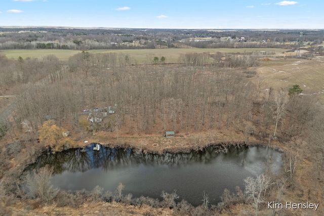 14280 Edgerton Avenue, Cedar Springs, MI 49319