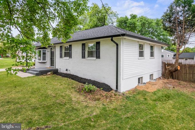 913 APPLEWOOD ST, Capitol Heights, MD 20743