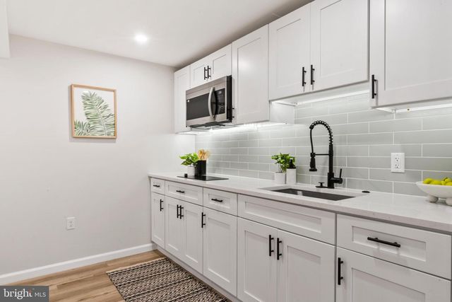 913 APPLEWOOD ST, Capitol Heights, MD 20743