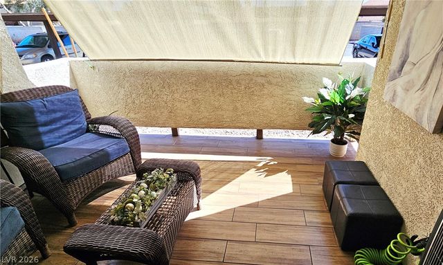 4830 Nara Vista Way 102, Las Vegas, NV 89103