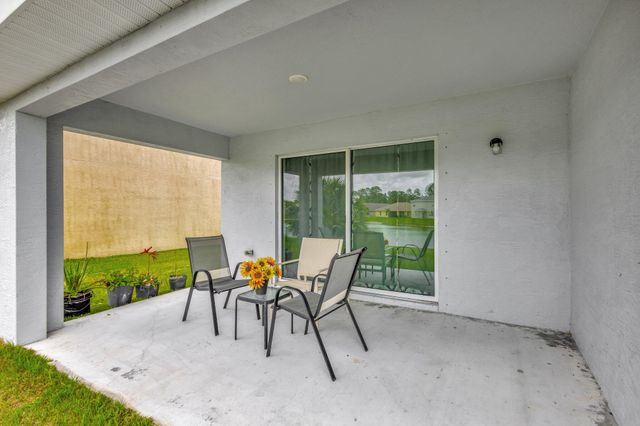 9709 Starboard Drive, Fort Pierce, FL 34945