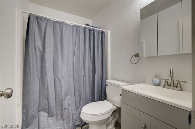 2300 Dune Drive, Las Vegas, NV 89106