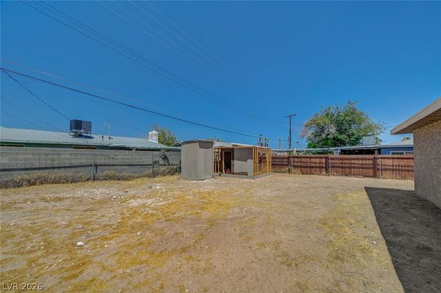 2300 Dune Drive, Las Vegas, NV 89106
