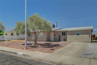 2300 Dune Drive, Las Vegas, NV 89106