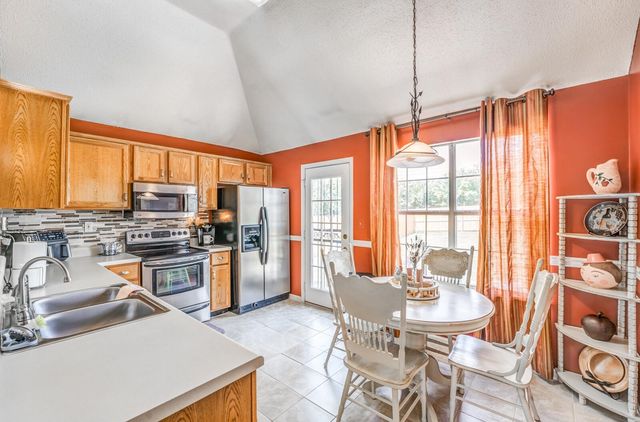 7004 PRESMOND RD, Cordova, TN 38018