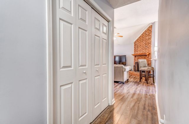 7004 PRESMOND RD, Cordova, TN 38018