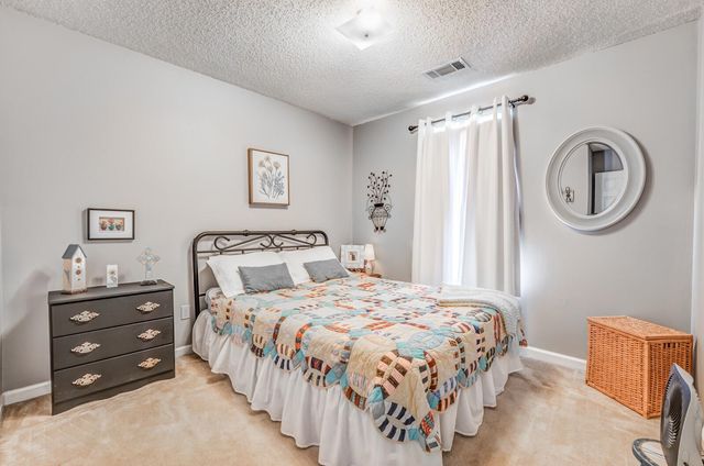 7004 PRESMOND RD, Cordova, TN 38018