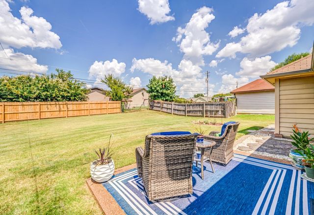 7004 PRESMOND RD, Cordova, TN 38018