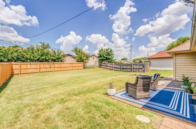 7004 PRESMOND RD, Cordova, TN 38018