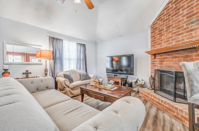 7004 PRESMOND RD, Cordova, TN 38018