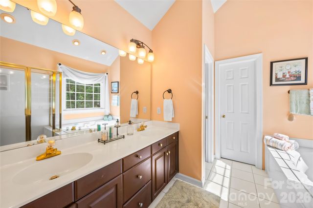 12338 Willingdon Road, Huntersville, NC 28078