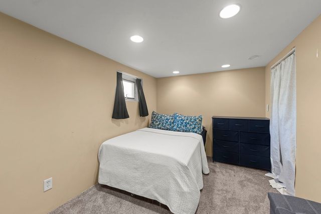 202 S Pick Avenue, Elmhurst, IL 60126