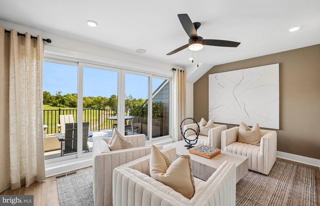 42621 BLACK ANGUS DR, Ashburn, VA 20148