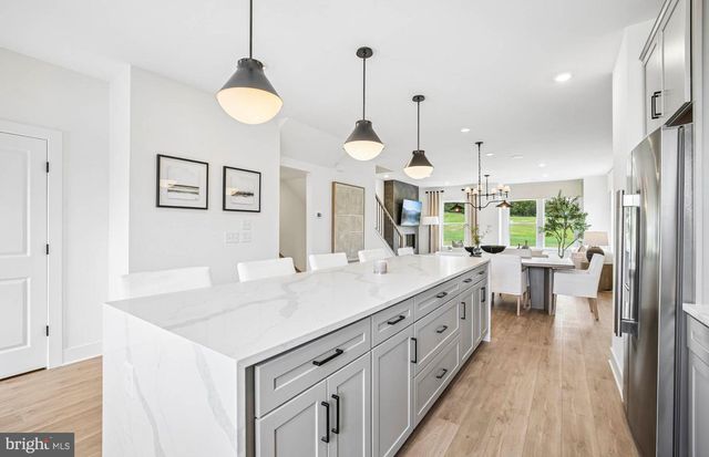 42621 BLACK ANGUS DR, Ashburn, VA 20148