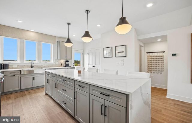 42621 BLACK ANGUS DR, Ashburn, VA 20148