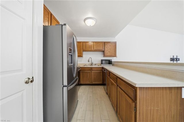 3606 Clover Meadows DR, Chesapeake, VA 23321