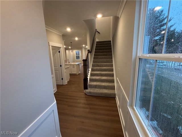 32731 Sandridge Run, Avon Lake, OH 44012