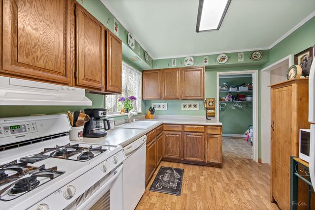 370 WILSHIRE Street, Park Forest, IL 60466