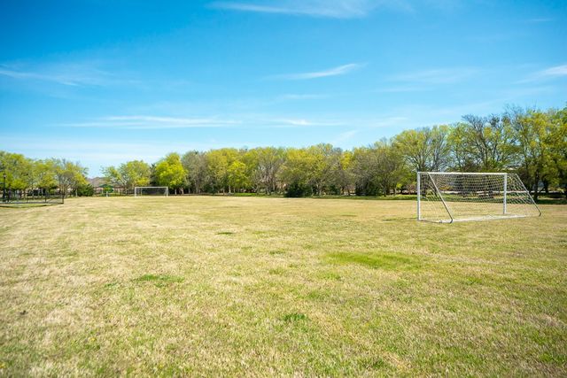 511 Pepperwood Drive, Fate, TX 75087